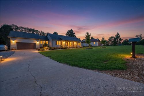 40 Candlewick Cove Dr, Taylorsville, NC, 28681-3215 | Card Image