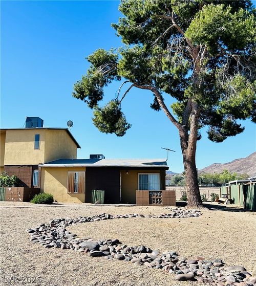 217 E Van Wagenen St, Henderson, NV, 89015-7363 | Card Image