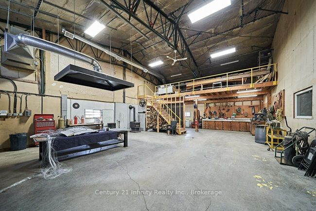 4384 Boundary Rd, Home with 3 bedrooms, 2 bathrooms and 20 parking in Pontypool ON | Image 25