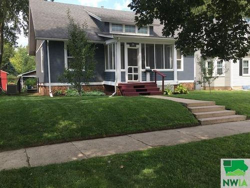 19 S Yale St, Vermillion, SD, 57069-3123 | Card Image