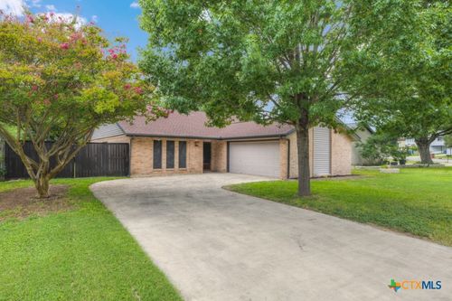 627 Summerwood Dr, New Braunfels, TX, 78130-3624 | Card Image