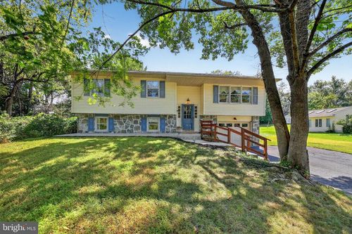 68 Oaklyn Ave, EAGLEVILLE, PA, 19403-1406 | Card Image