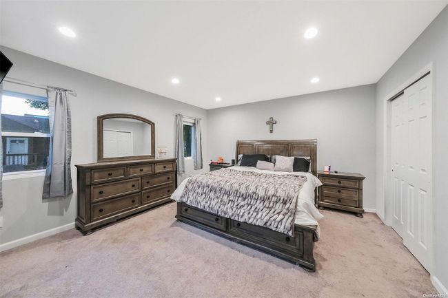 6 Mars Rd, House other with 3 bedrooms, 2 bathrooms and null parking in Rocky Point NY | Image 13
