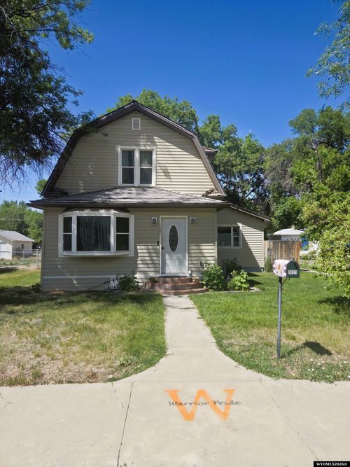 1021 Culbertson Ave, Worland, WY, 82401-3421 | Card Image
