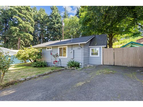 1508 E 16th Pl, Vancouver, WA, 98661-4738 | Card Image