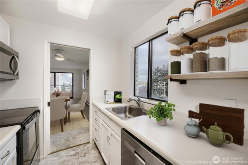 404-610 Aloha St, Seattle, WA, 98109-3929 | Card Image