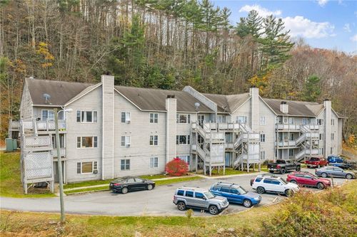12-200 Pilgrims Way, Boone, NC, 28607-4860 | Card Image