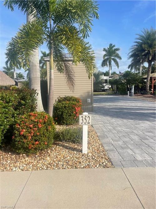 10323 Fire Flag Trl, Fort Myers, FL, 33905 | Card Image