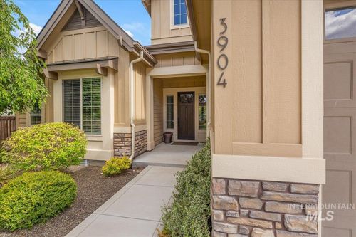 3904 W Farm View Dr, Boise, ID, 83714-9303 | Card Image