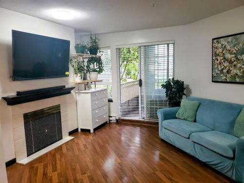 105-15268 105 Ave, Surrey, BC, V3R0W8 | Card Image