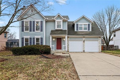 17340 W 155th Ter, Olathe, KS, 66062-6311 | Card Image