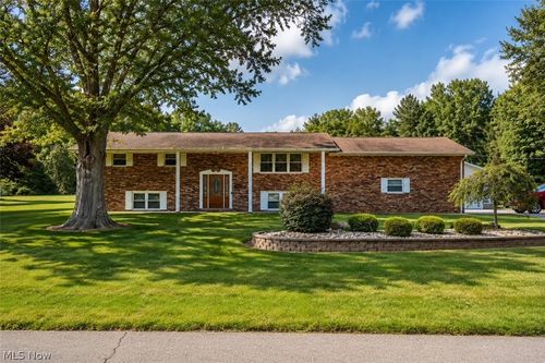 550 Emmaus Road, Belpre, OH, 45714 | Card Image