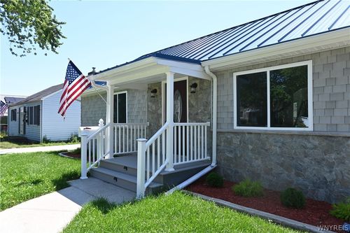 233 Edward St, North Tonawanda, NY, 14120-4025 | Card Image