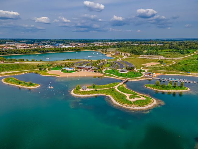 1281 Westport Rdg, House other with 5 bedrooms, 5 bathrooms and 2 parking in Crystal Lake IL | Image 49
