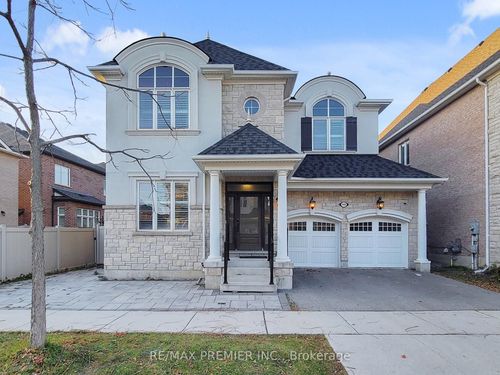 140 Magnolia Cres, Oakville, ON, L6M0Z7 | Card Image
