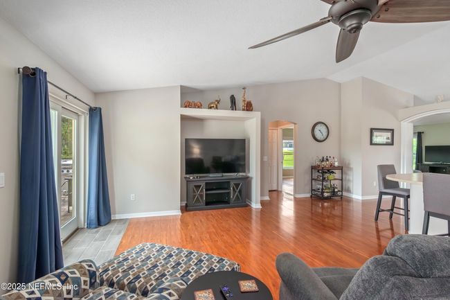 6301 W Highway 326, House other with 3 bedrooms, 2 bathrooms and null parking in Ocala FL | Image 18