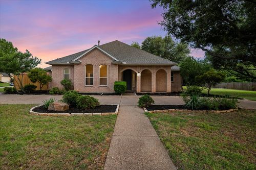 2800 Broadacres Ln, Dwg, TX, 76016-4018 | Card Image