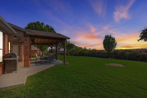10909 Owl Creek Dr, Fort Worth, TX, 76179-6844 | Card Image