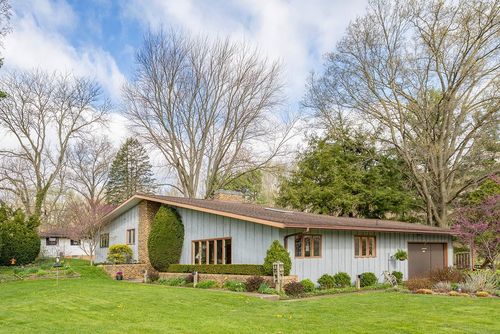 26103 Vista Lane, Elkhart, IN, 46517 | Card Image