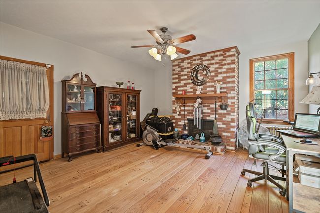 126 Coal Bluff Rd, House other with 3 bedrooms, 3 bathrooms and null parking in Finleyville PA | Image 17