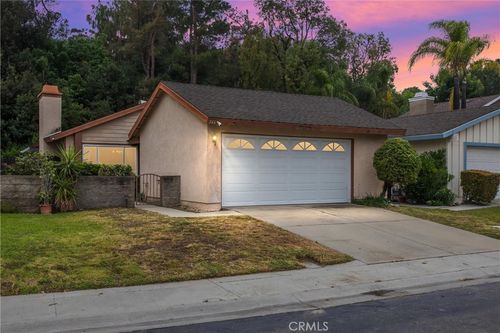 366 Elderberry St, La Verne, CA, 91750-5717 | Card Image