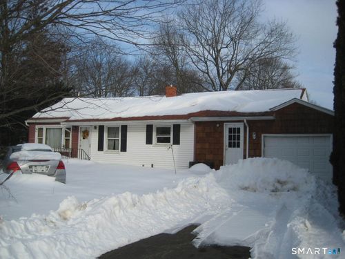 22 North St, Wolcott, CT, 06716-1333 | Card Image