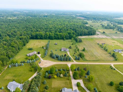 2793 Carina Dr, North Branch, MI, 48461-8420 | Card Image