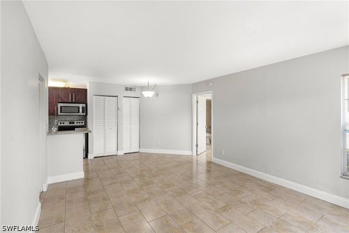 13-185 Santa Clara Dr, NAPLES, FL, 34104-5433 | Card Image