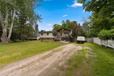 2297 Somers Blvd, House other with 3 bedrooms, 2 bathrooms and 8 parking in Innisfil ON | Image 3