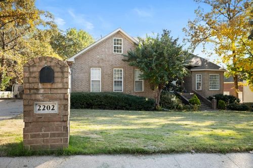 2202 Autumn Dr, Jonesboro, AR, 72404-8054 | Card Image