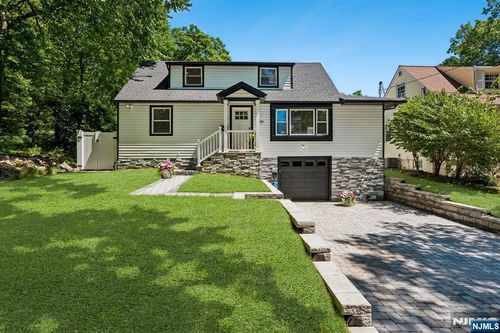 59 Sunnyside Rd, West Orange, NJ, 07052-2031 | Card Image