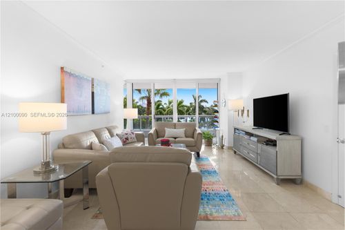 504-21205 Ne 37th Ave, Aventura, FL, 33180-4052 | Card Image