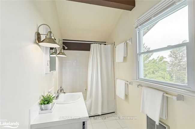 189 Craigleith Rd, House other with 4 bedrooms, 2 bathrooms and 8 parking in Blue Mountains ON | Image 24