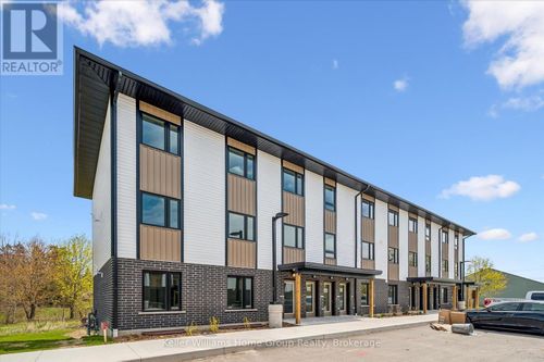 4-465 Garafraxa Street W, Centre Wellington (Fergus), ON, N1M1C6 | Card Image