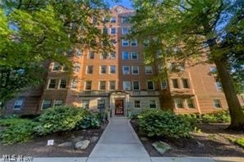 13500 Shaker Blvd, Cleveland, OH, 44120-1598 | Card Image