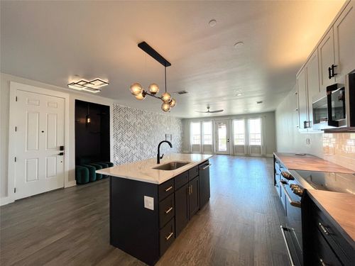 320-251 S Mill St, Lewisville, TX, 75057-3967 | Card Image