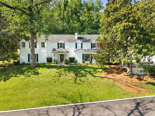 2301 Chickering Ln, Nashville, TN, 37215-5405 | Card Image