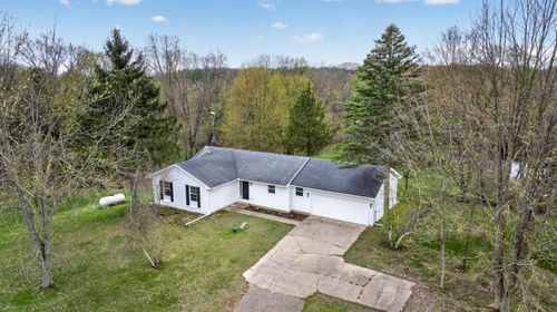 1865 Lindsey Rd, Jackson, MI, 49201-9766 | Card Image