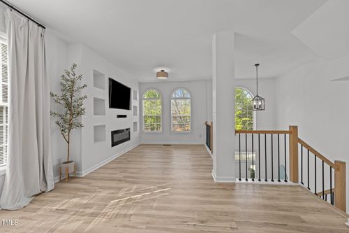 5430 Crabtree Park Ct, Raleigh, NC, 27612-8705 | Card Image