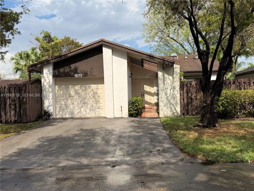 10828 Sw 132nd Cir Ct, Miami, FL, 33186 | Card Image