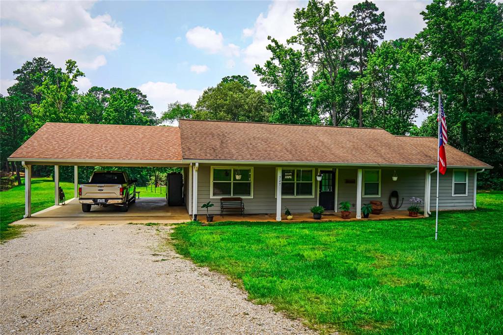 Starling , Livingston, TX 77351