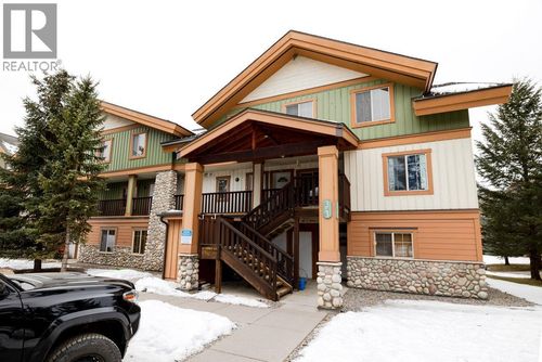 202-33 Rivermount Pl, Fernie, BC, V0B1M7 | Card Image