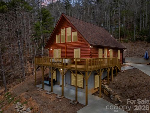 19 Frontier Ct, Asheville, NC, 28805-9258 | Card Image