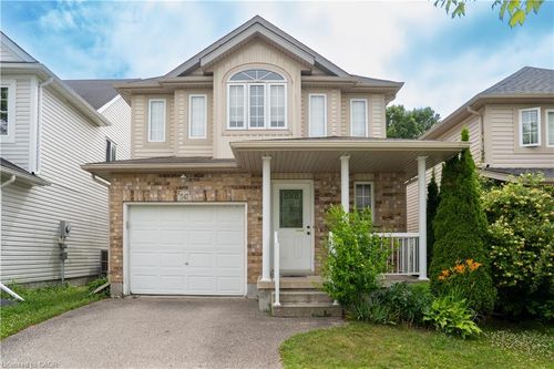 547 Blue Beech Blvd, Waterloo, ON, N2V2T4 | Card Image