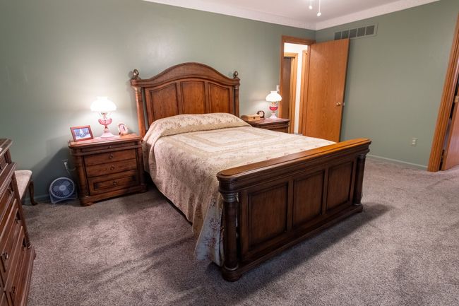 2179 Rochelle Park Dr, Condo with 2 bedrooms, 3 bathrooms and null parking in Rochester Hills MI | Image 26