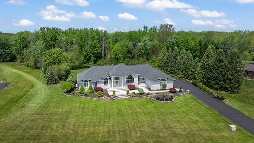 31 Stablegate Dr, Webster, NY, 14580-9382 | Card Image
