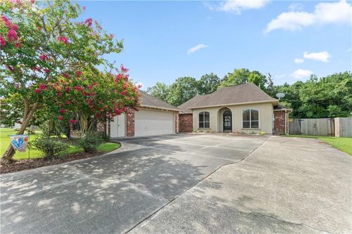 12436 Fawn Wood Dr, Walker, LA, 70785-5754 | Card Image