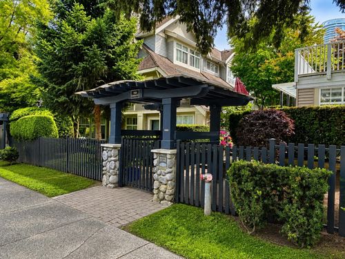 29-7128 Stride Ave, Burnaby, BC, V3N1T5 | Card Image