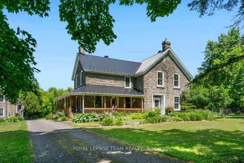 10095 Shaw Rd, Mountain, ON, K0E1S0 | Card Image