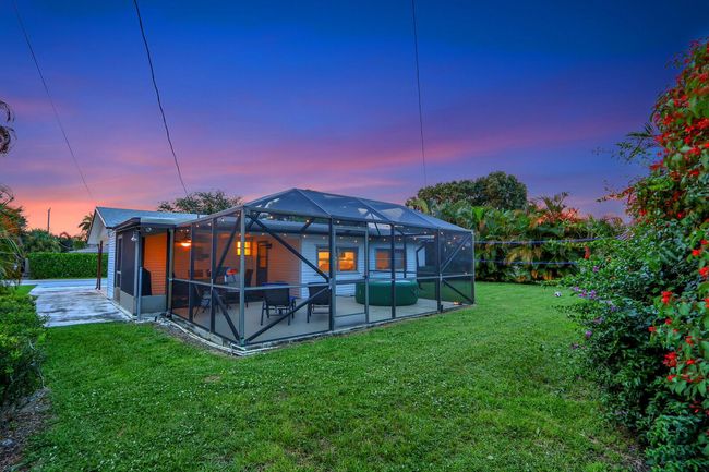 2346 N Wallen Dr, House other with 3 bedrooms, 2 bathrooms and null parking in West Palm Beach FL | Image 5